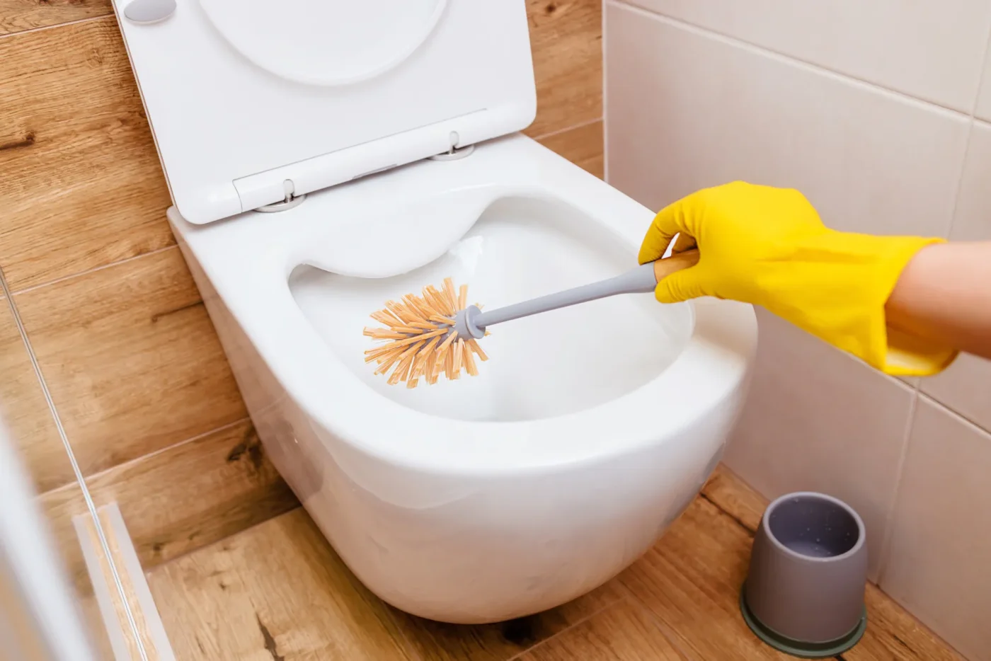 The Dish Soap Toilet Brush Hack: Stop Limescale Before It Starts